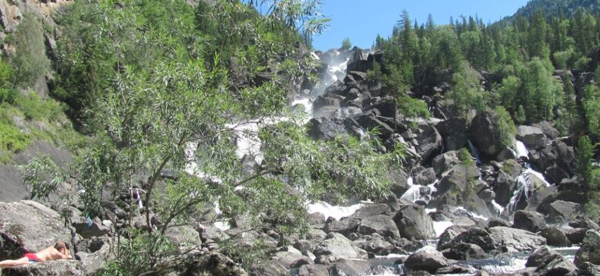 Чульчинский водопад (Учар) 160 м